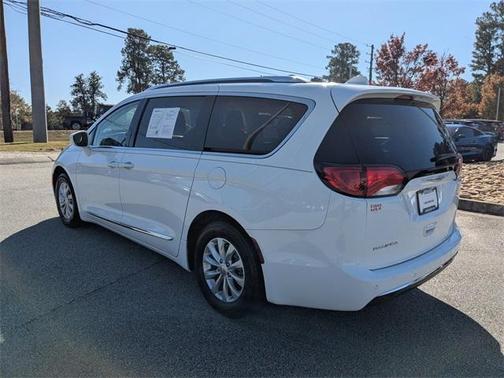 2018 Chrysler Pacifica Touring-L Plus