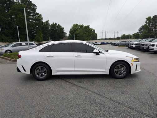 2022 Kia K5 LXS
