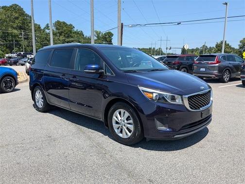 2018 Kia Sedona LX