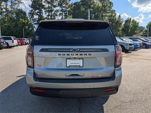 2023 Chevrolet Suburban RST