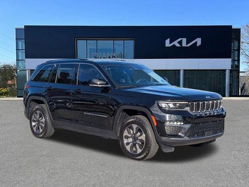 Diamond Black 2022 Jeep Grand Cherokee 4xe Base