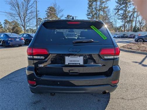 2019 Jeep Grand Cherokee Laredo