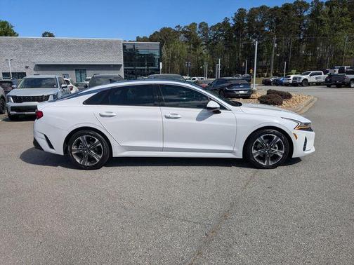 Glacial White Pearl 2021 Kia K5 EX