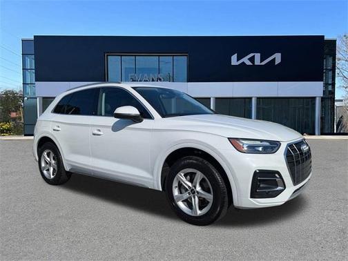 2024 Audi Q5 40 Premium