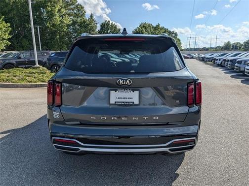 2021 Kia Sorento S