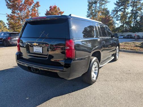 2018 Chevrolet Suburban LT