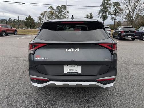 2024 Kia Sportage LX