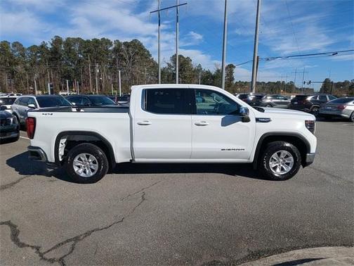 2023 GMC Sierra 1500 SLE