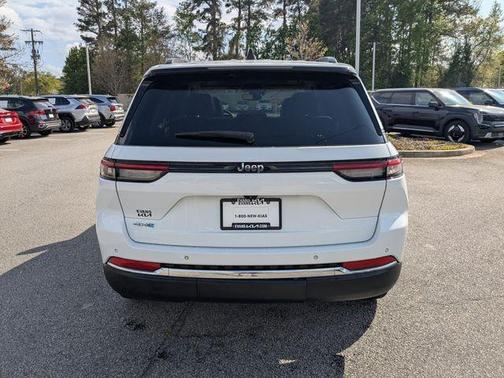 2022 Jeep Grand Cherokee 4xe Base