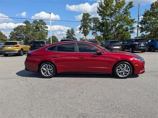 2023 Hyundai SONATA SEL