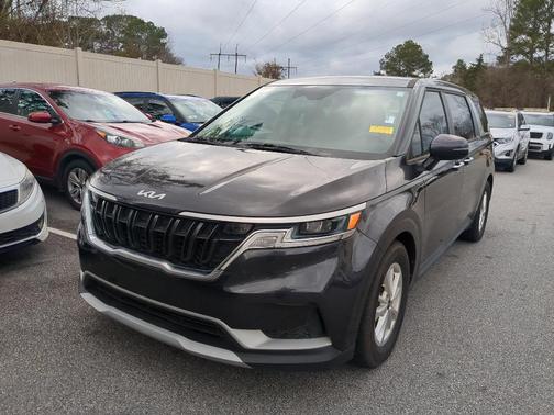2022 Kia Carnival LX
