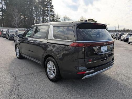 2022 Kia Carnival LX