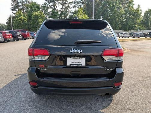 Diamond Black 2020 Jeep Grand Cherokee Laredo E