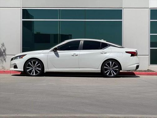 2019 Nissan Altima 2.5 SR