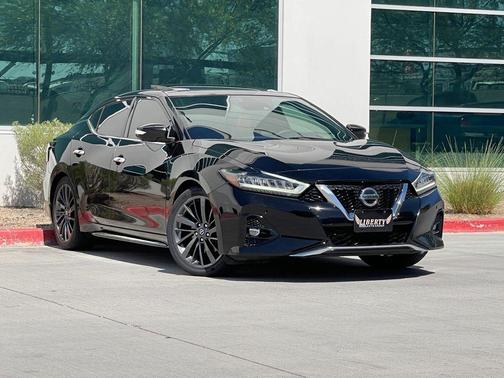 Super Black 2020 Nissan Maxima 3.5 Platinum