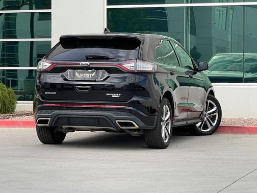2017 Ford Edge Sport