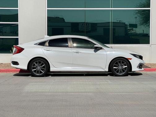 Platinum White Pearl 2019 Honda Civic EX