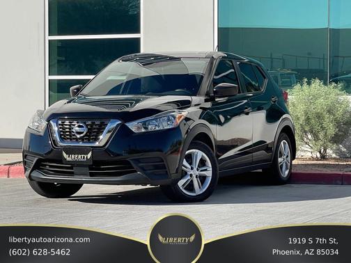 2020 Nissan Kicks S