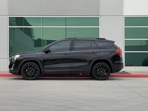 2020 GMC Terrain SLE