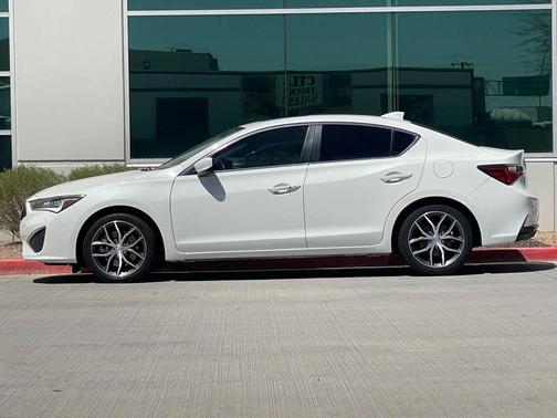 Platinum White Pearl 2019 Acura ILX Premium Package