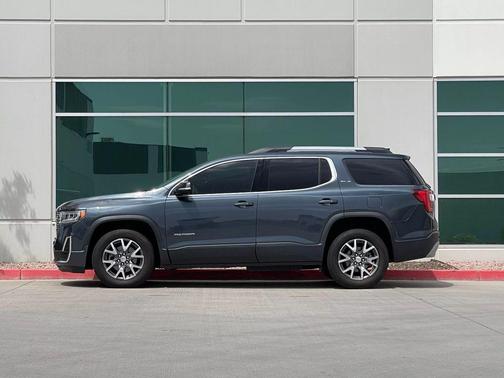 2020 GMC Acadia SLE