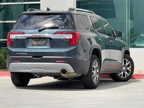 2020 GMC Acadia SLE