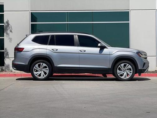 2021 Volkswagen Atlas 3.6L SE w/Technology