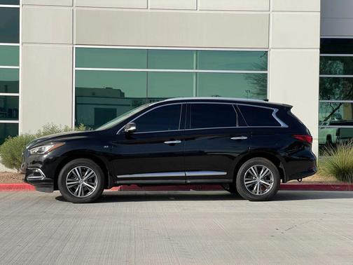 2020 INFINITI QX60 Luxe