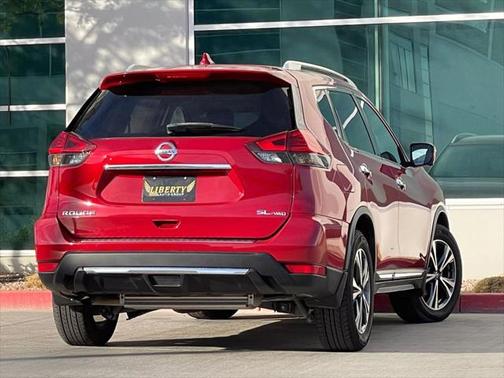 2017 Nissan Rogue SL