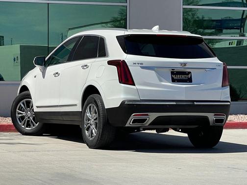 2021 Cadillac XT5 Sport