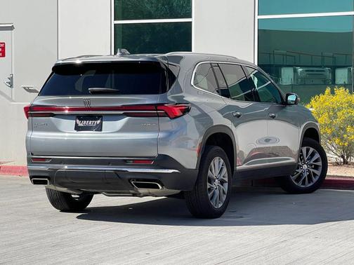 2025 Buick Enclave Preferred FWD