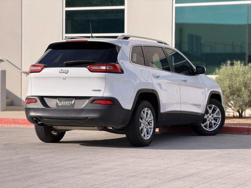 2018 Jeep Cherokee Latitude Plus
