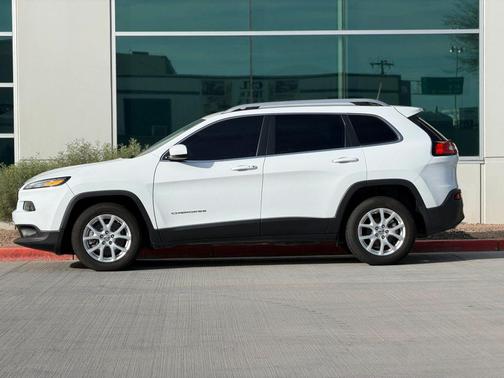2018 Jeep Cherokee Latitude Plus