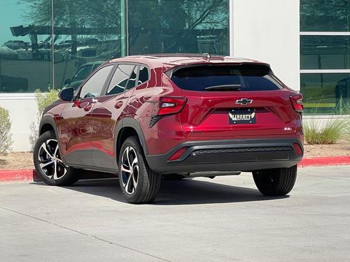 Crimson Metallic 2025 Chevrolet Trax FWD 1RS
