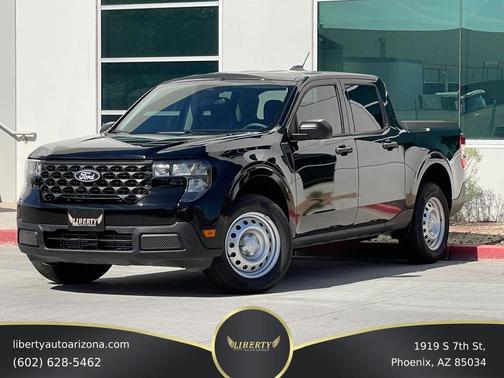 Shadow Black 2025 Ford Maverick XL