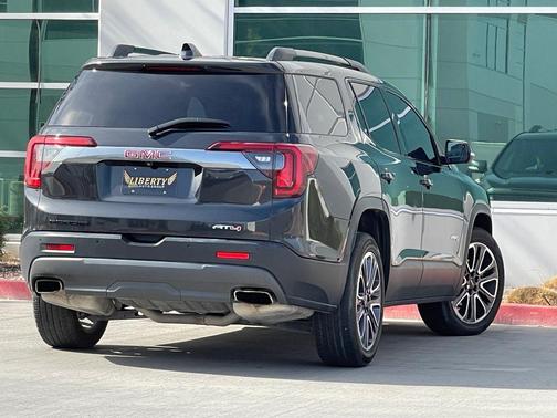2020 GMC Acadia AT4