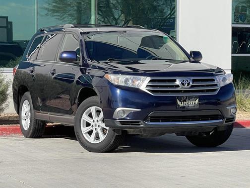 2013 Toyota Highlander SE