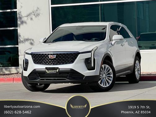 2024 Cadillac XT4 Sport