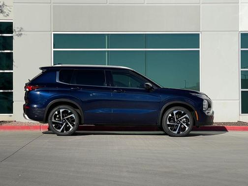 2022 Mitsubishi Outlander SEL 2.5 2WD