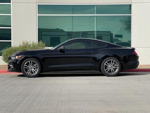 2016 Ford Mustang EcoBoost