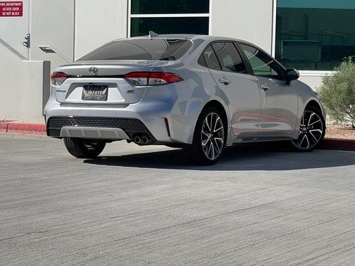 2020 Toyota Corolla SE
