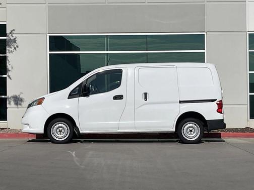 2020 Nissan NV200 S