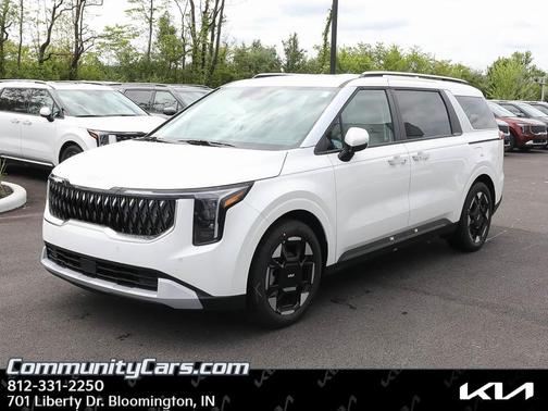 Snow White Pearl 2026 Kia Carnival EX