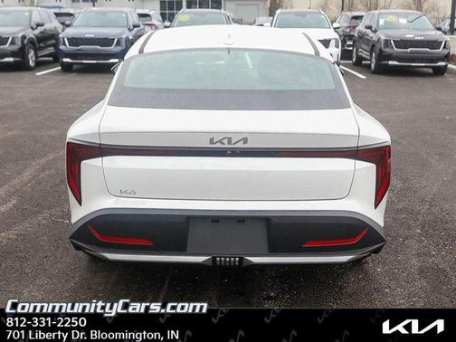 2025 Kia K4 EX