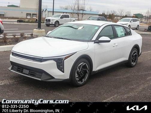 2025 Kia K4 EX