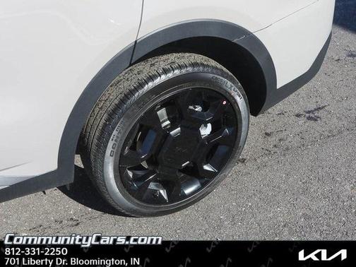 2025 Kia Sorento X-Line EX