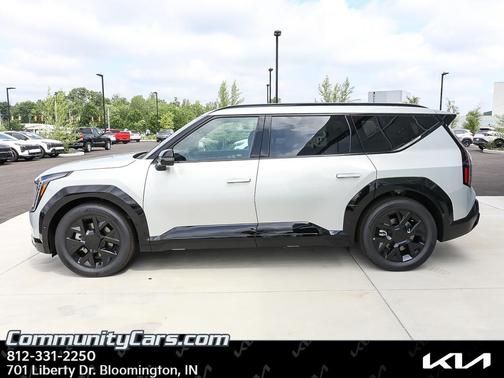 Ivory Silver 2026 Kia EV9 Land