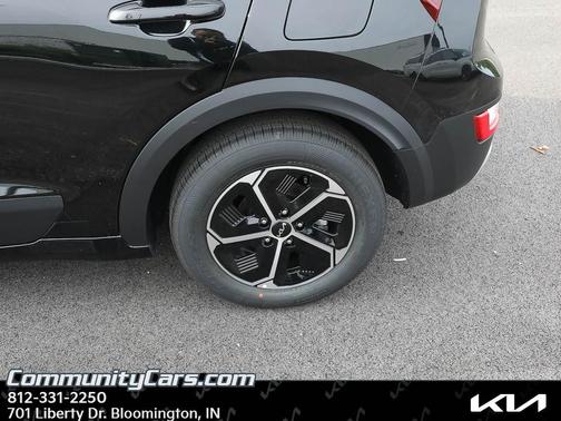 Aurora Black Pearl 2026 Kia Niro EX