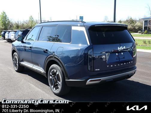 Midnight Black 2027 Kia Telluride EX