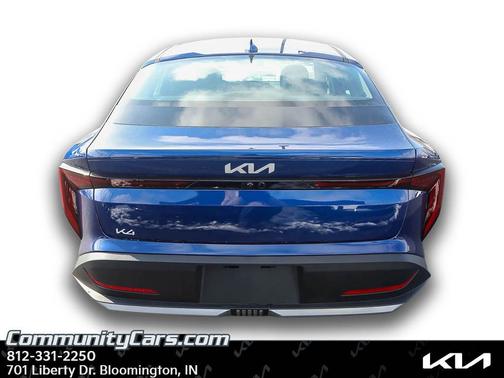 2025 Kia K4 LXS